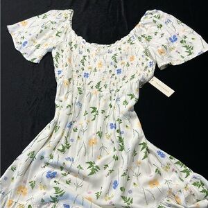 Tash & Sophie pretty floral summer dress with an off the shoulder option